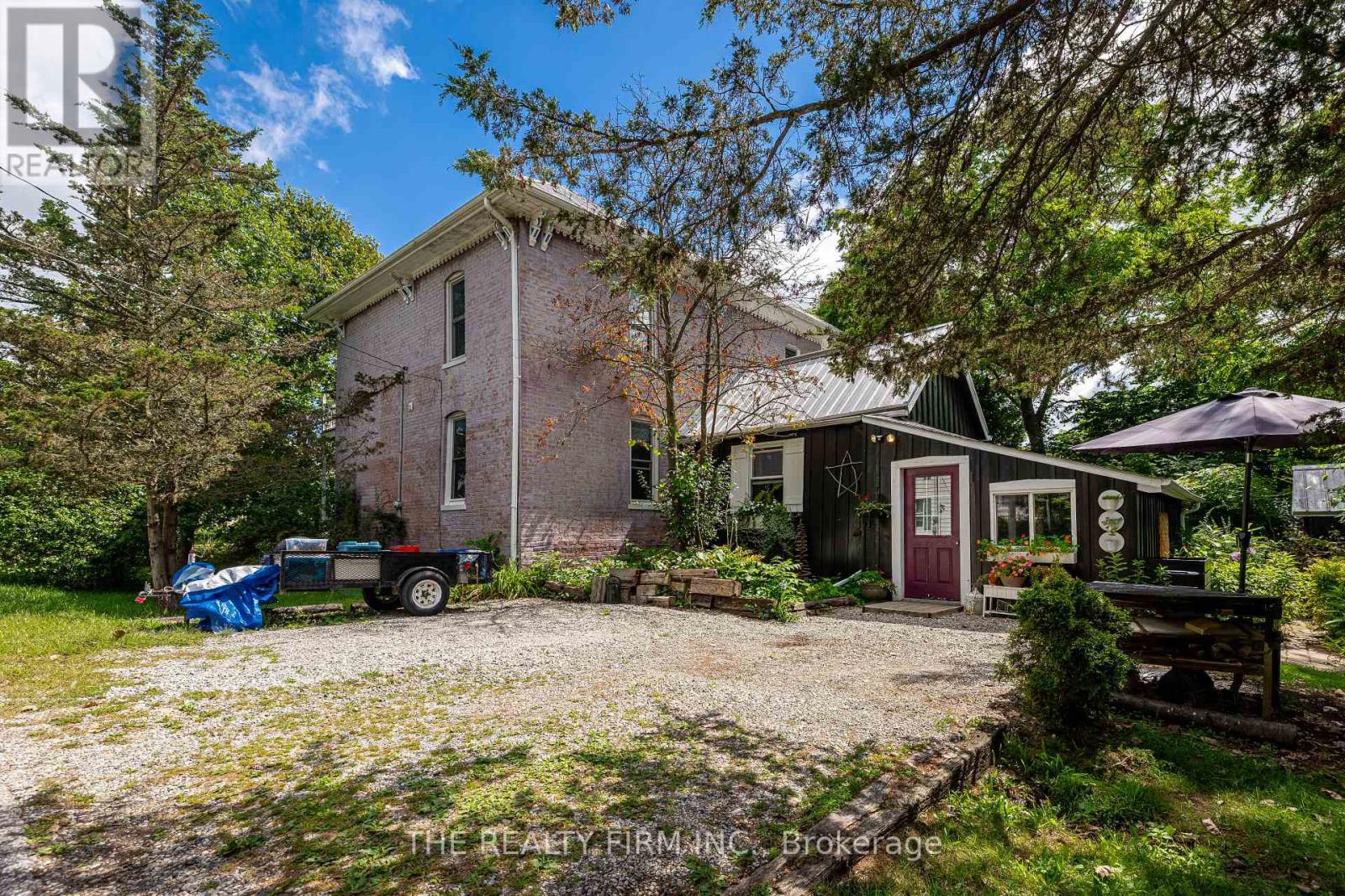 9785 John Street N, Southwold, Ontario  N0L 2E0 - Photo 28 - X12363928
