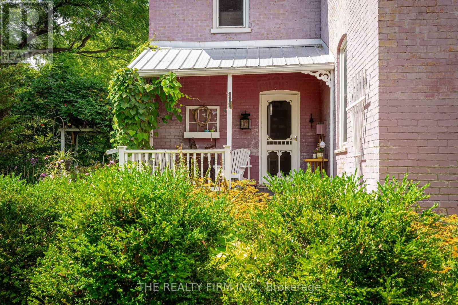 9785 John Street N, Southwold, Ontario  N0L 2E0 - Photo 3 - X12363928
