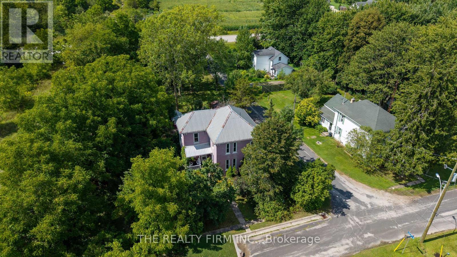 9785 John Street N, Southwold, Ontario  N0L 2E0 - Photo 33 - X12363928