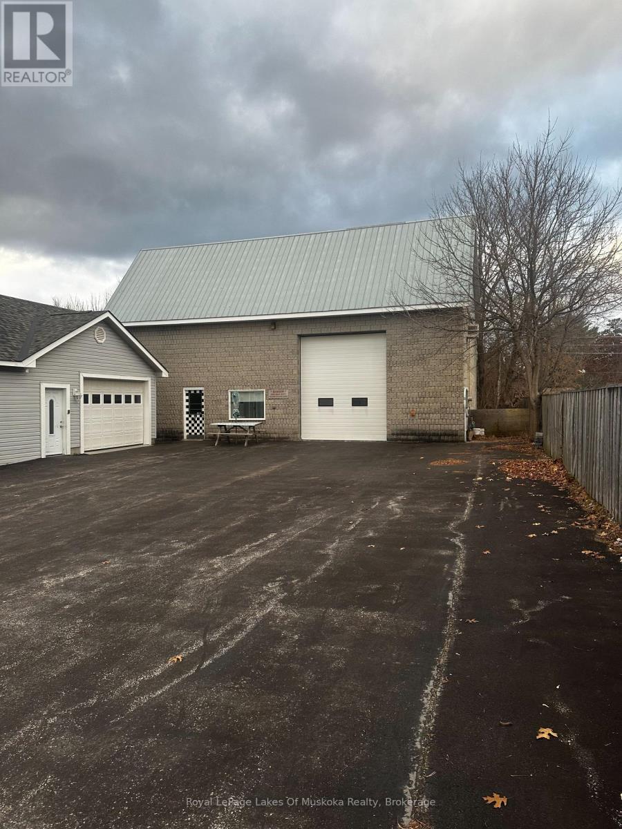860 Muskoka Road South Road S, Gravenhurst, Ontario  P1P 1K3 - Photo 19 - X11989664