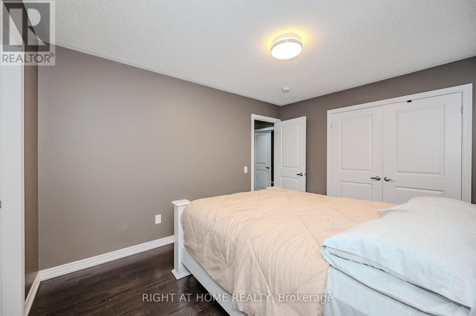 64 Kalmia Road, Brampton, Ontario  L6X 4N4 - Photo 24 - W12363927