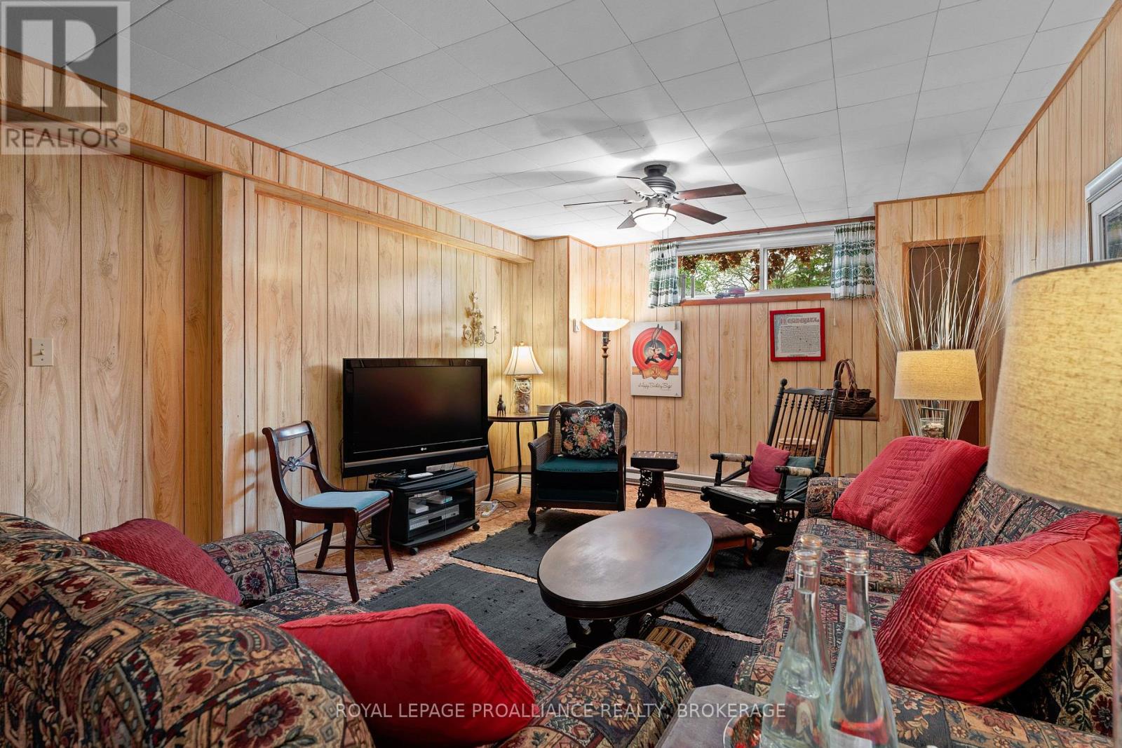 103 Elmwood Drive, Gananoque, Ontario  K7G 3A5 - Photo 28 - X12363950