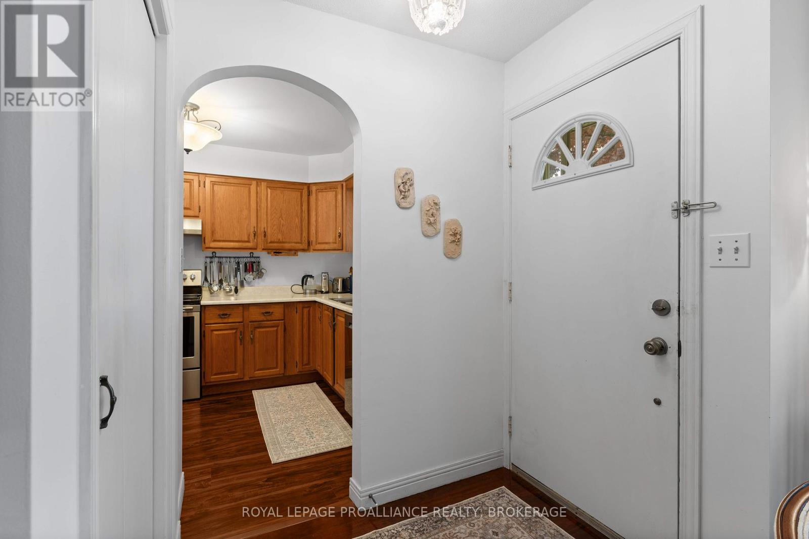 103 Elmwood Drive, Gananoque, Ontario  K7G 3A5 - Photo 3 - X12363950