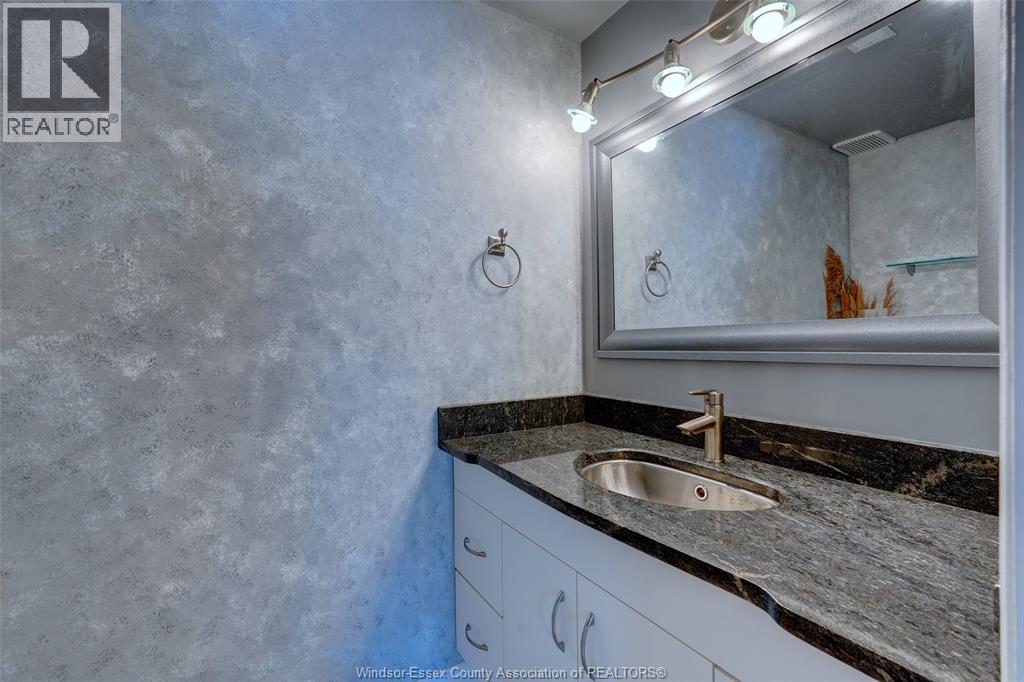 12470 Little River, Tecumseh, Ontario  N8N 4V4 - Photo 32 - 25021479