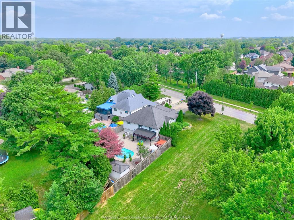 12470 Little River, Tecumseh, Ontario  N8N 4V4 - Photo 46 - 25021479