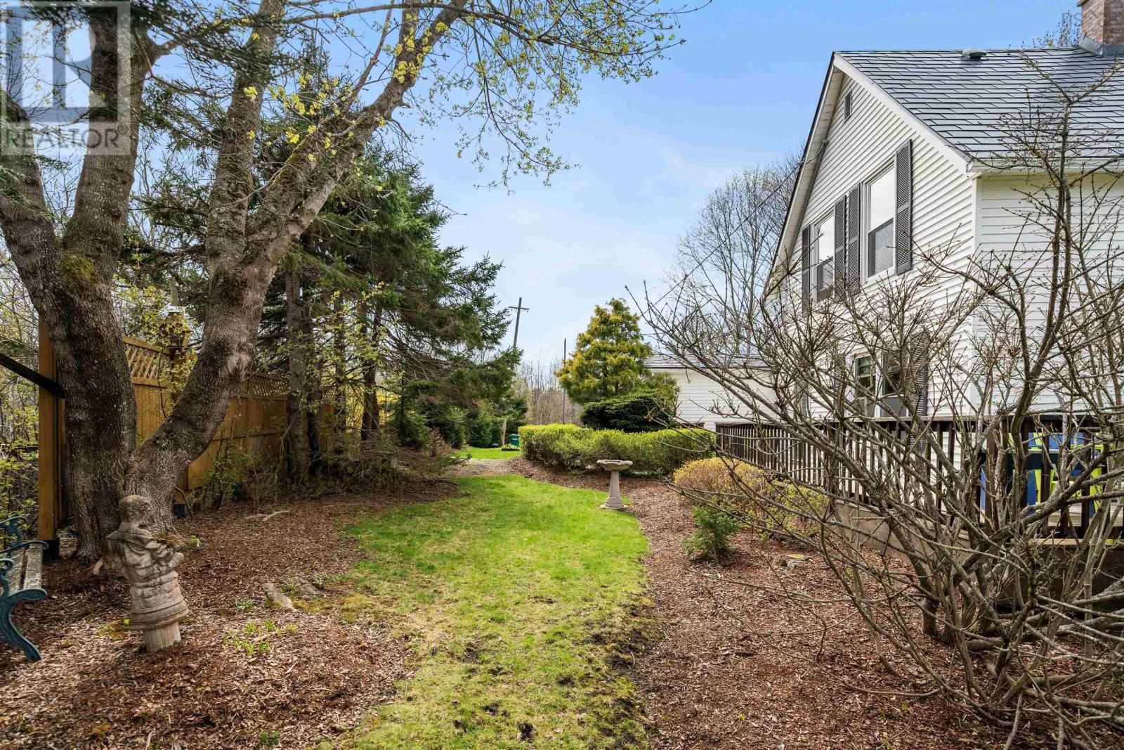 1932 College Street, Westville, Nova Scotia  B0K 2A0 - Photo 5 - 202516177