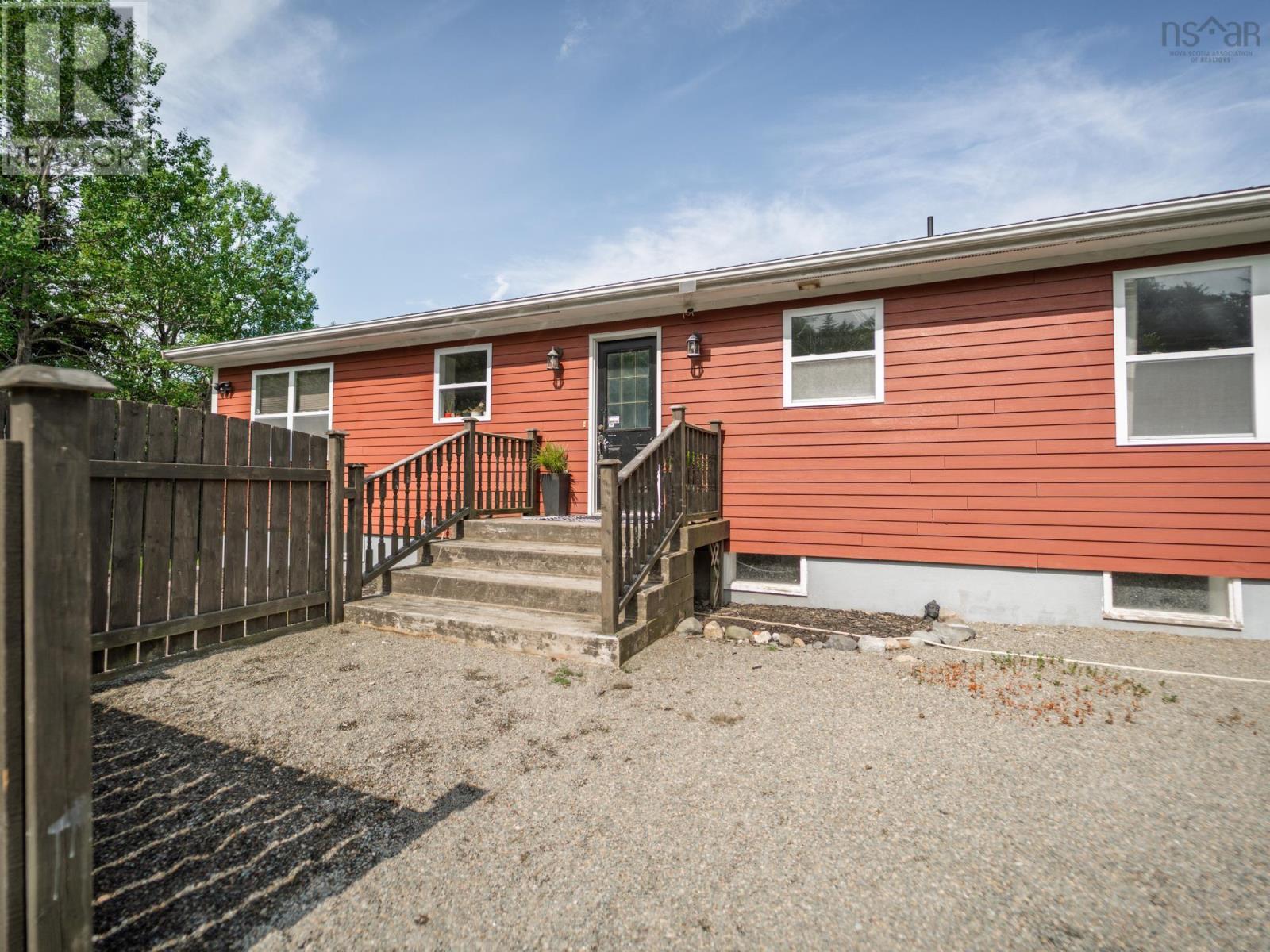 887 Sandy Point Road, Sandy Point, Nova Scotia  B0T 1W0 - Photo 5 - 202516845