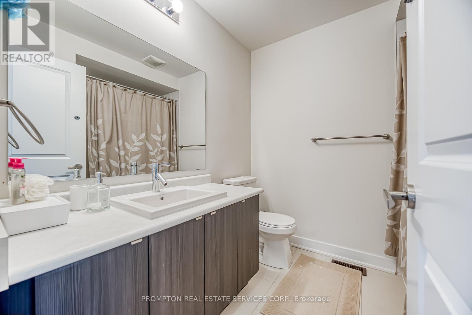 48 Helliwell Crescent, Richmond Hill, Ontario  L4E 1C4 - Photo 23 - N12363958