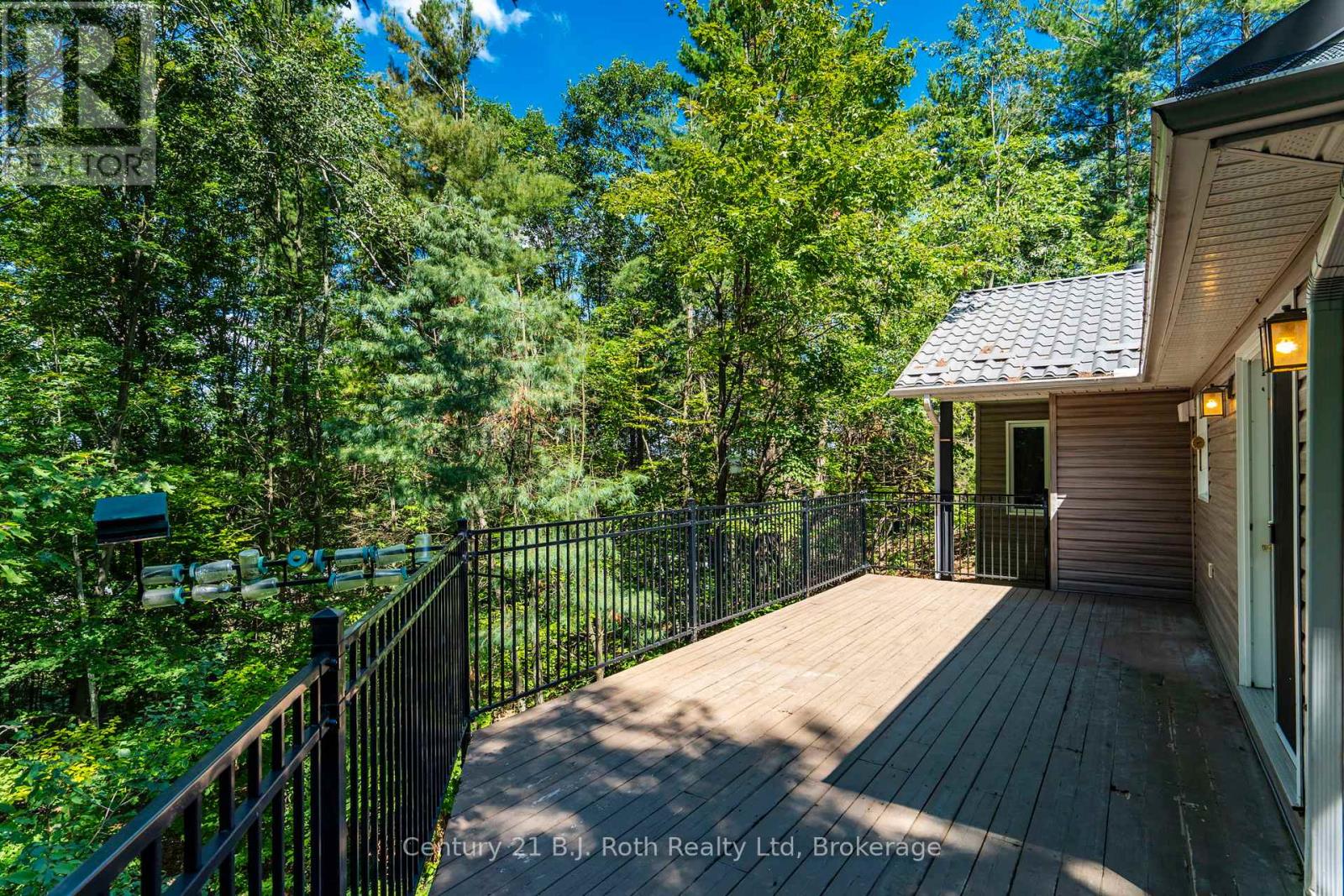 1749 Golf Link Road, Tiny, Ontario  L0L 2J0 - Photo 38 - S12363981