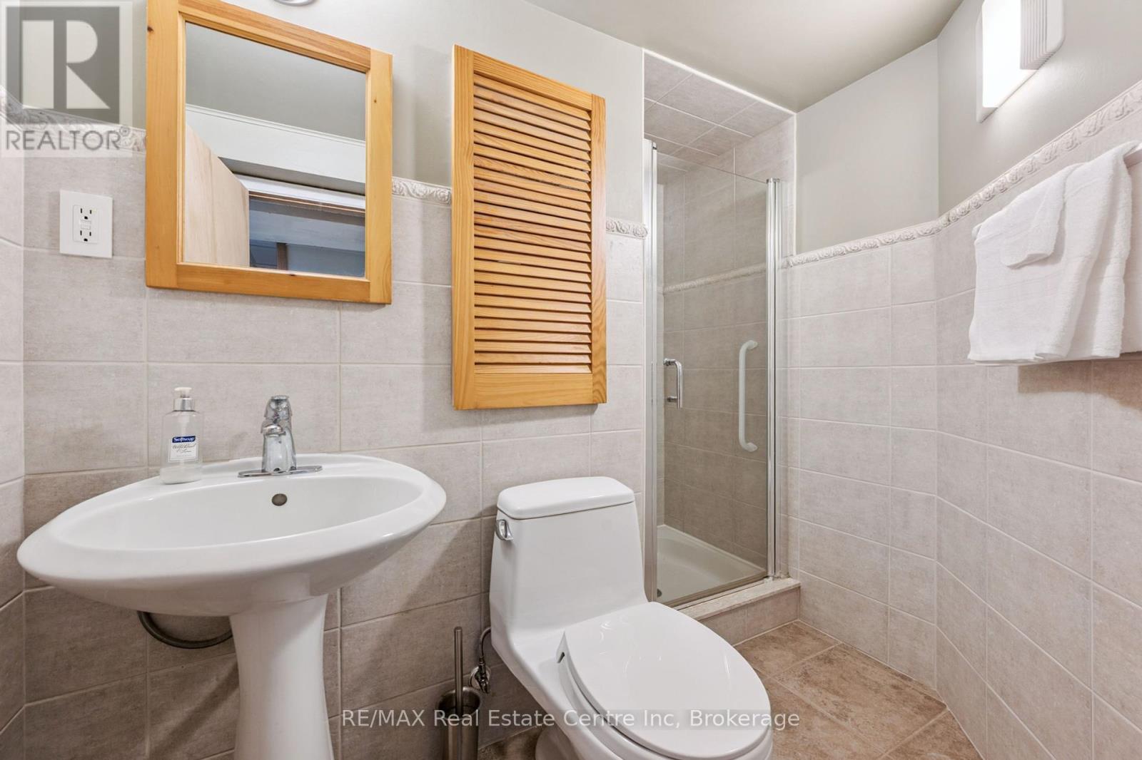 69 Forest Street, Guelph, Ontario  N1G 1J3 - Photo 35 - X12363990