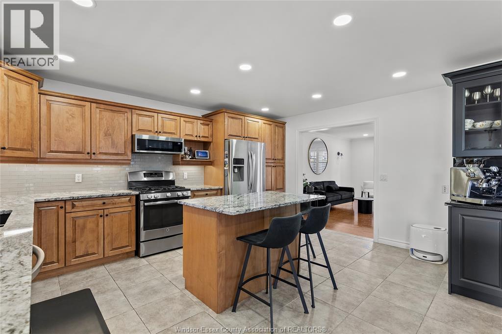 1016 Chelsea Park Way, Lakeshore, Ontario  N8L 0W2 - Photo 9 - 25021554