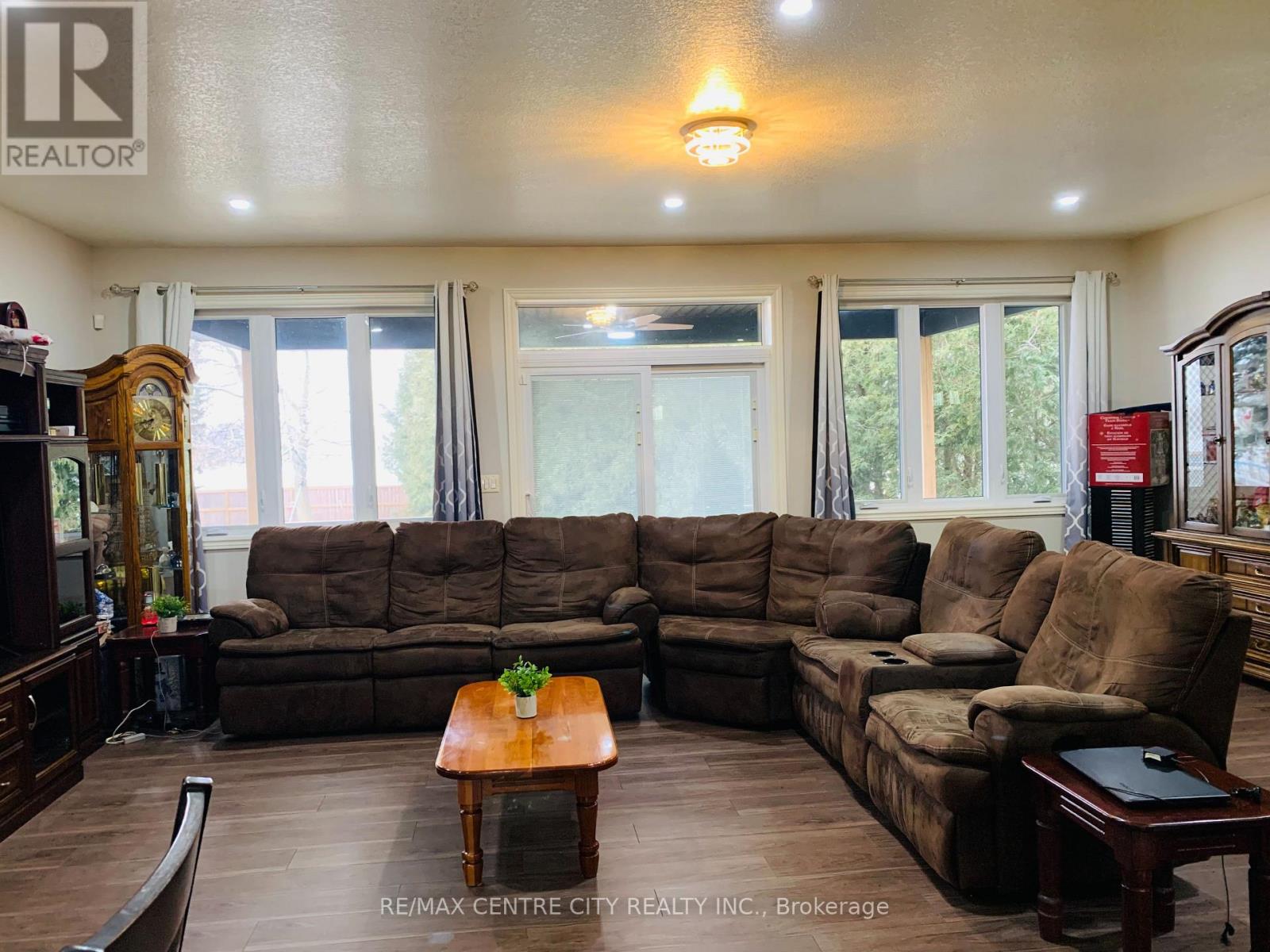520 Fairground Road W, Norfolk, Ontario  N0E 1G0 - Photo 18 - X11985052