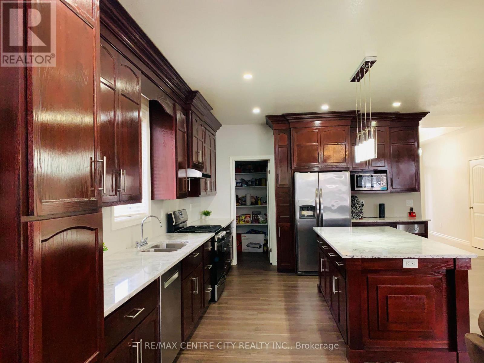 520 Fairground Road W, Norfolk, Ontario  N0E 1G0 - Photo 12 - X11985052