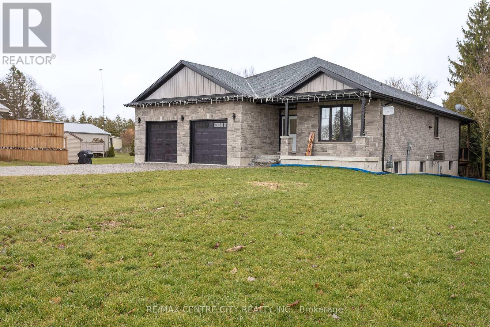 520 Fairground Road W, Norfolk, Ontario  N0E 1G0 - Photo 4 - X11985052