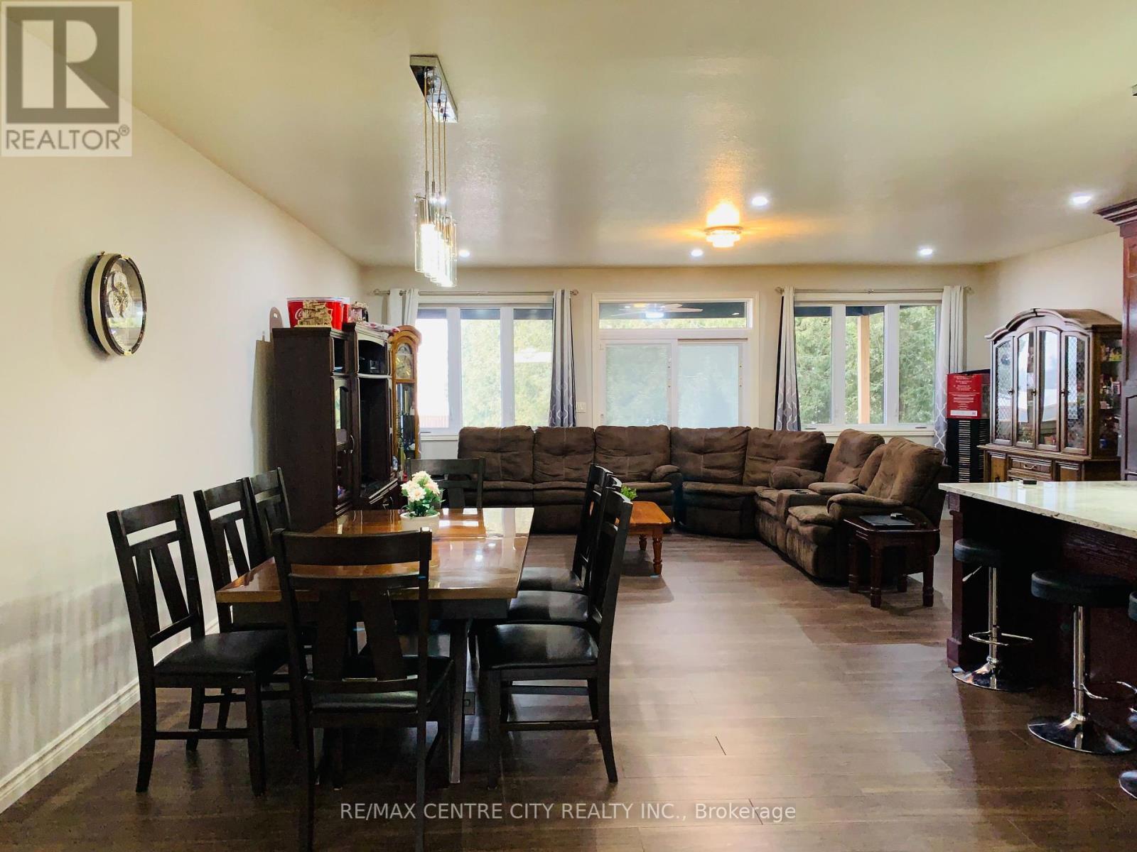 520 Fairground Road W, Norfolk, Ontario  N0E 1G0 - Photo 8 - X11985052
