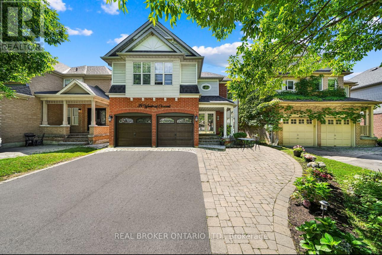 Property at 39 WOODROOF CRESCENT image 1