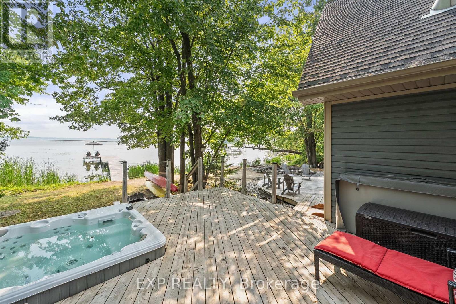 548 Bear Road, Georgina Islands, Ontario  L0E 1R0 - Photo 34 - N12346058