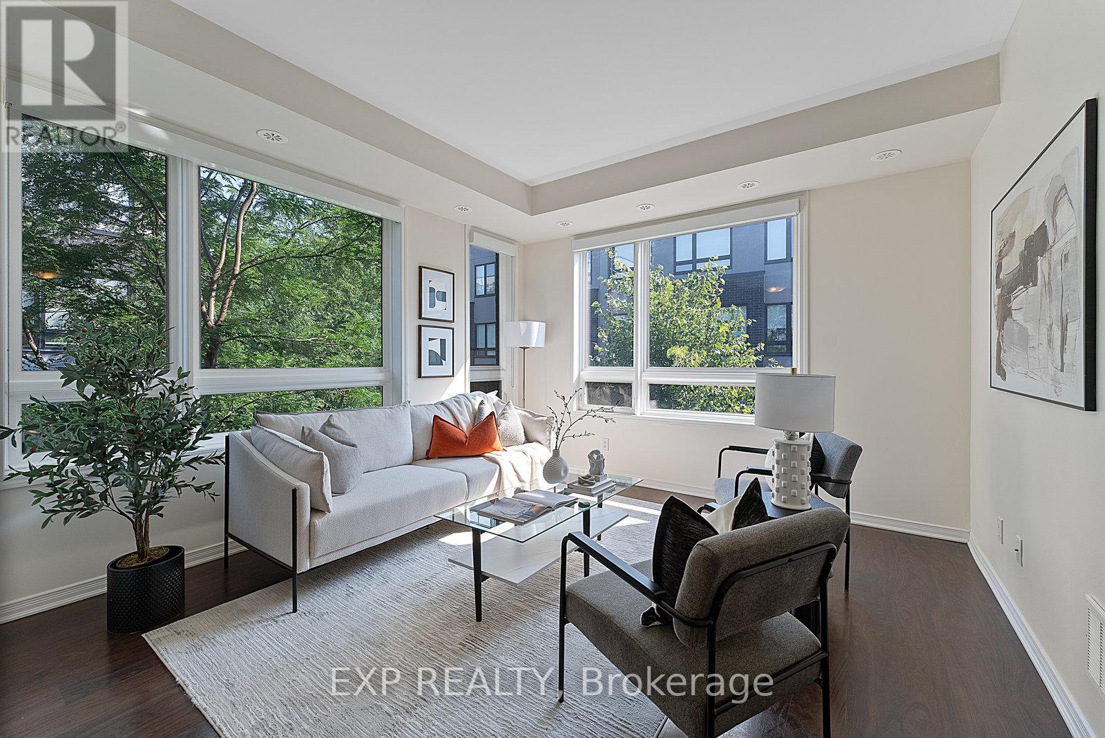 312 - 1110 Briar Hill Avenue, Toronto, Ontario  M6B 1M7 - Photo 10 - W12359463