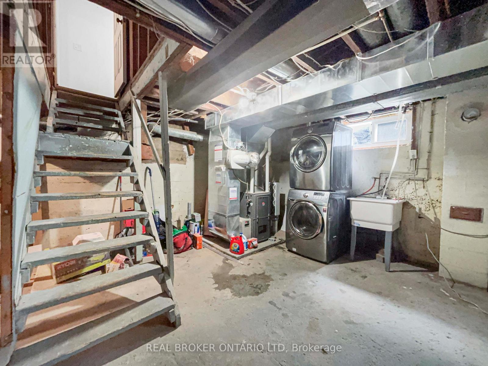 104 Delaware Street, London East, Ontario  N5Z 2N5 - Photo 25 - X12364034
