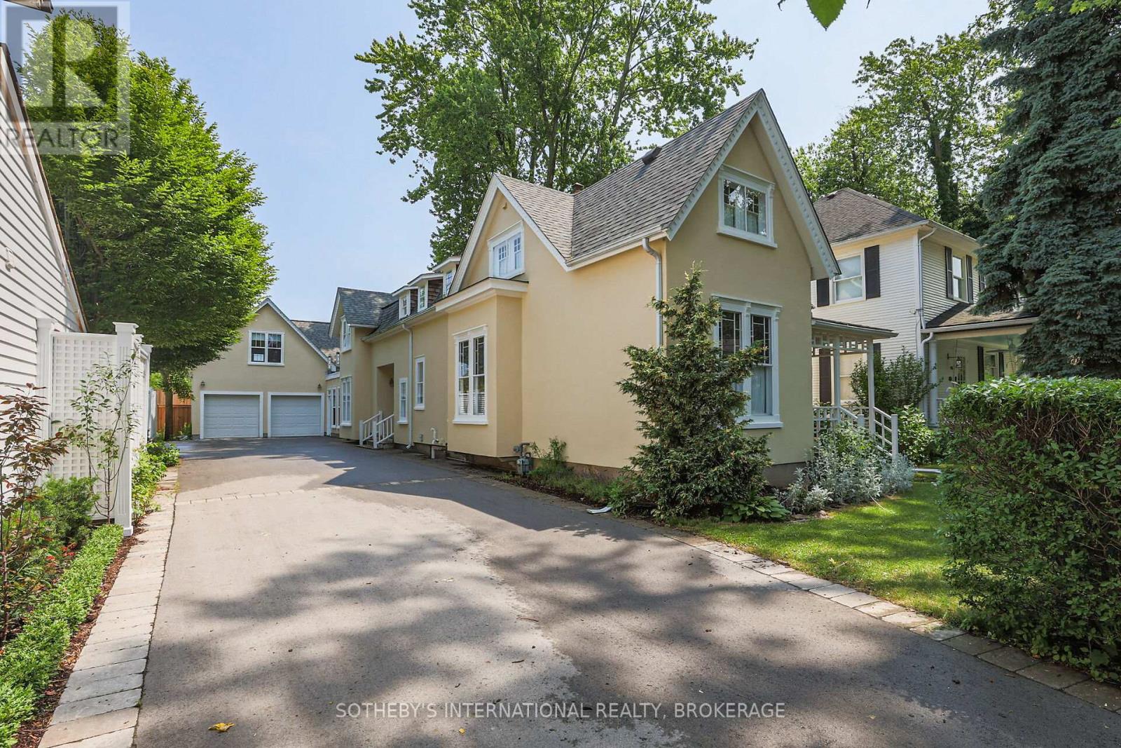 129 JOHNSON STREET, Niagara-on-the-Lake, Ontario