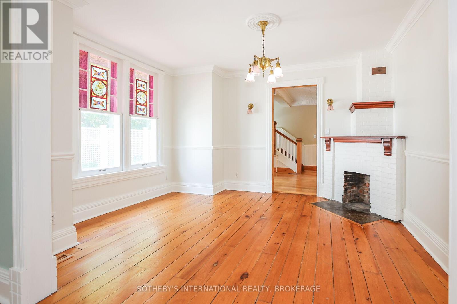 129 Johnson Street, Niagara-On-The-Lake, Ontario  L0S 1J0 - Photo 22 - X12364043