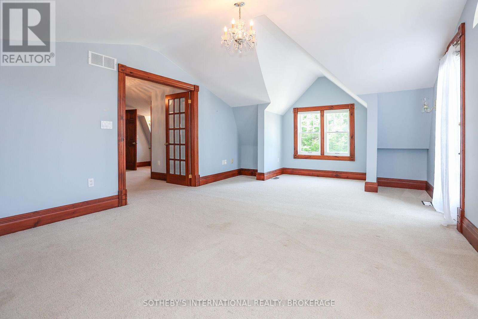 129 Johnson Street, Niagara-On-The-Lake, Ontario  L0S 1J0 - Photo 38 - X12364043