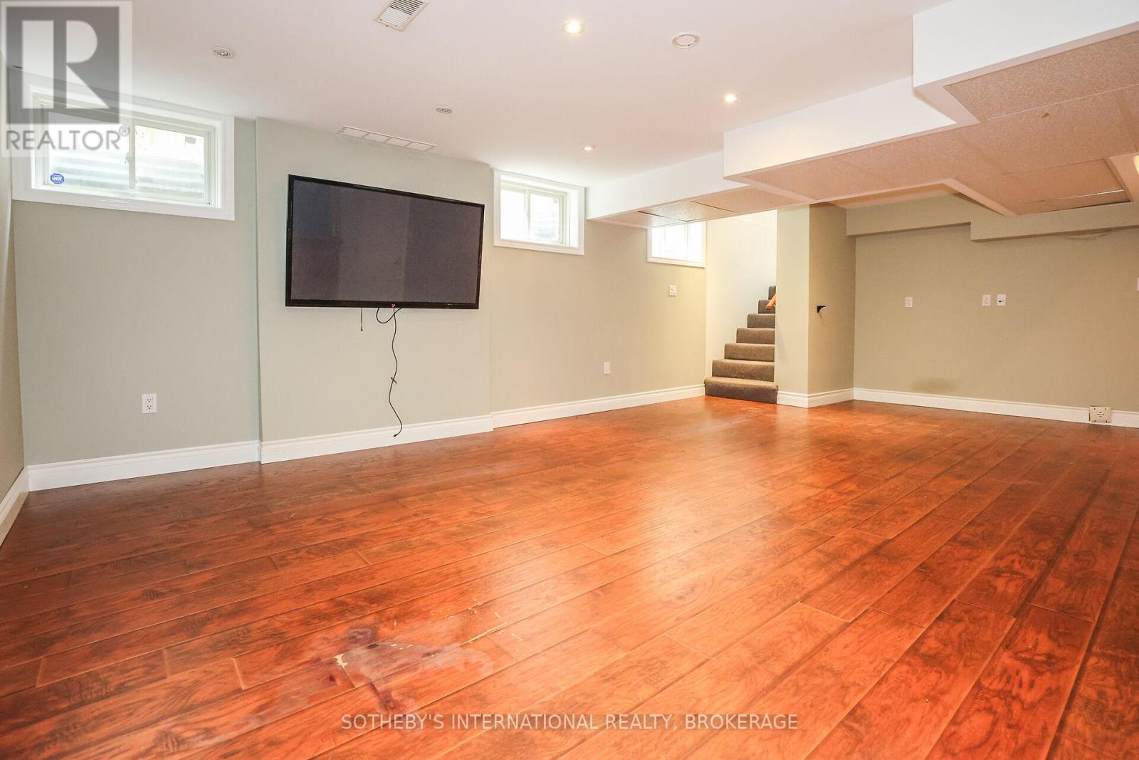 129 Johnson Street, Niagara-On-The-Lake, Ontario  L0S 1J0 - Photo 42 - X12364043