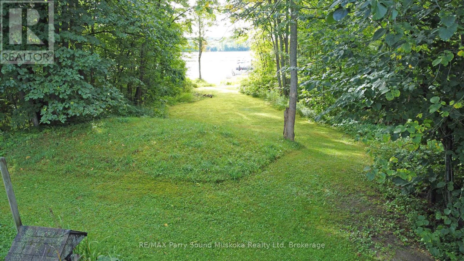 9 Fisher Lane, Whitestone, Ontario  P0A 1G0 - Photo 5 - X12364024