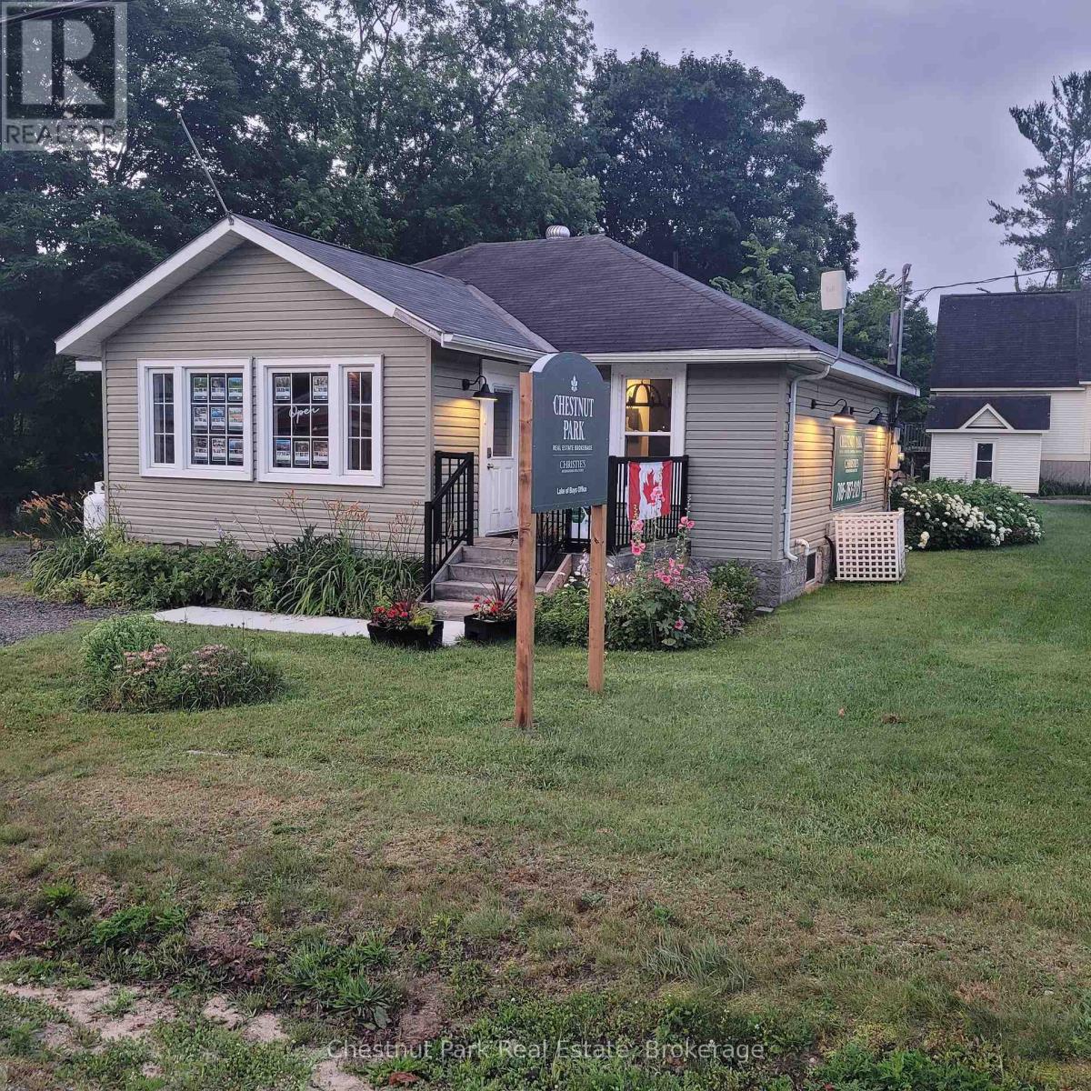 2676 Muskoka 117 Road, Lake Of Bays, Ontario  P0B 1A0 - Photo 1 - X12364078
