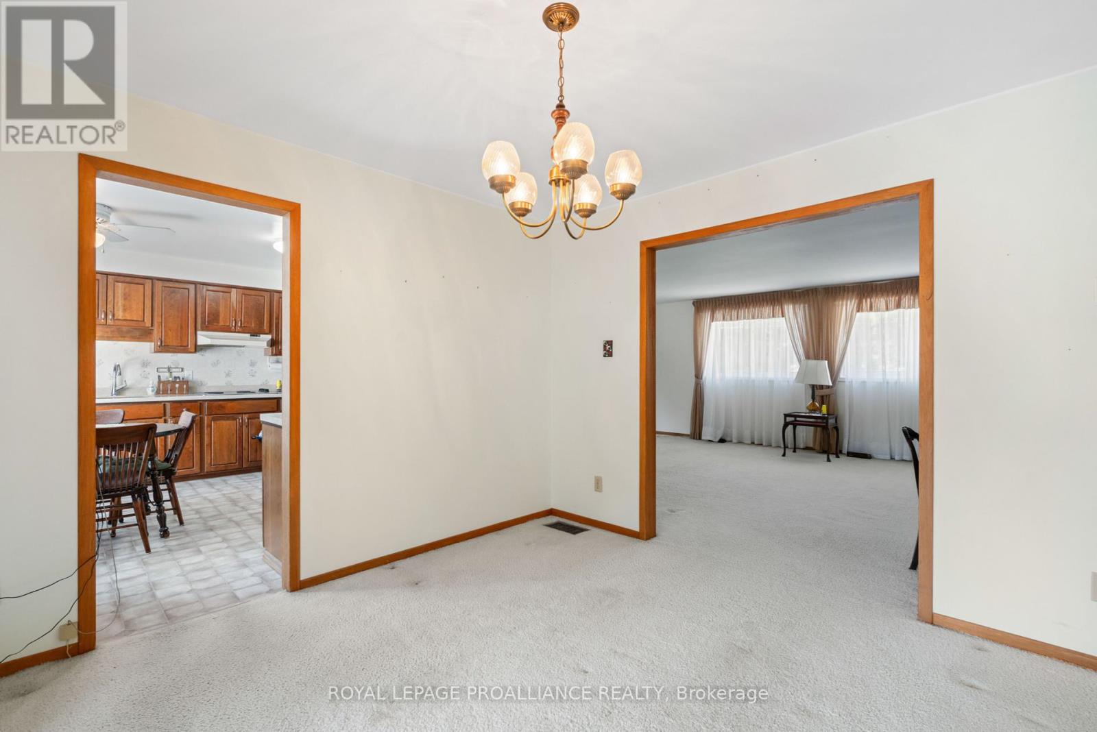 4415 Mcdougall Road, Elizabethtown-Kitley, Ontario  K6V 5T4 - Photo 9 - X12364042