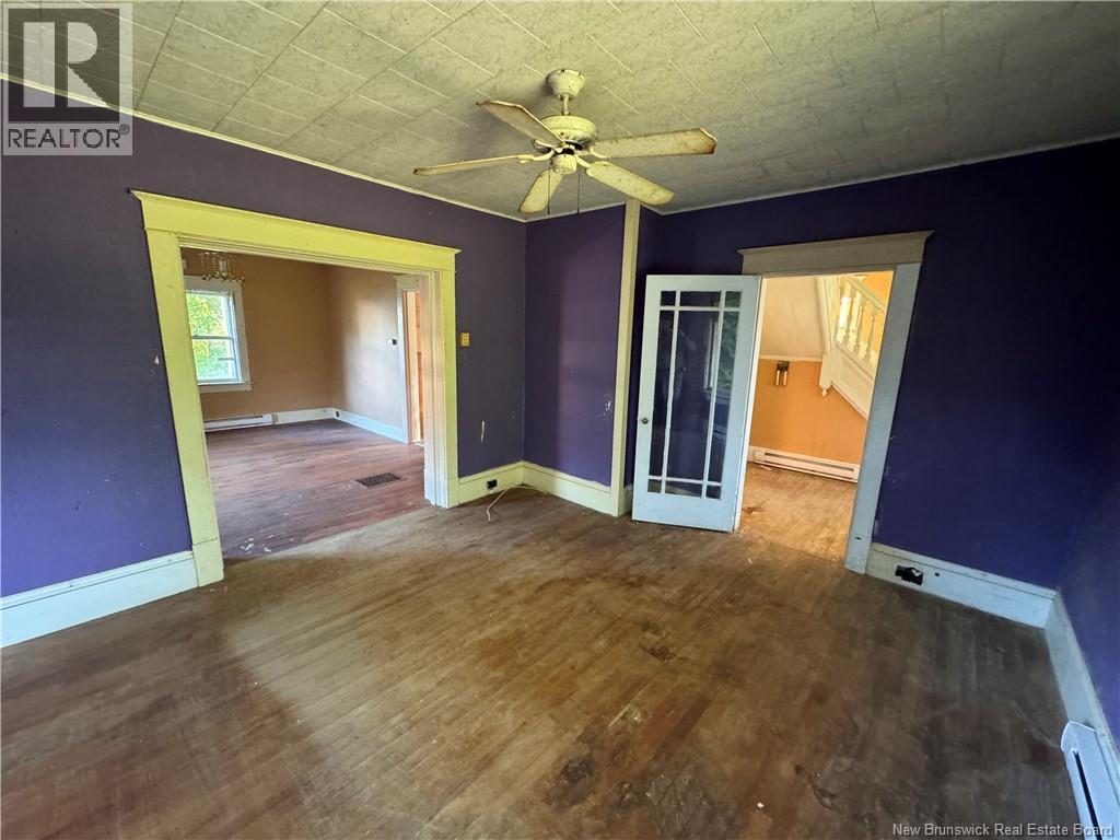 15 Elm Street, Mcadam, New Brunswick  E6J 1X5 - Photo 3 - NB123717