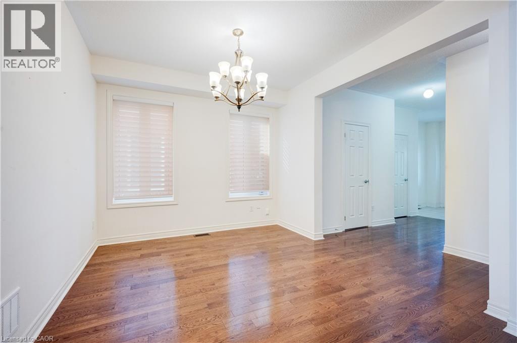 489 Downes Jackson Heights, Milton, Ontario  L9T 8W1 - Photo 7 - 40763416