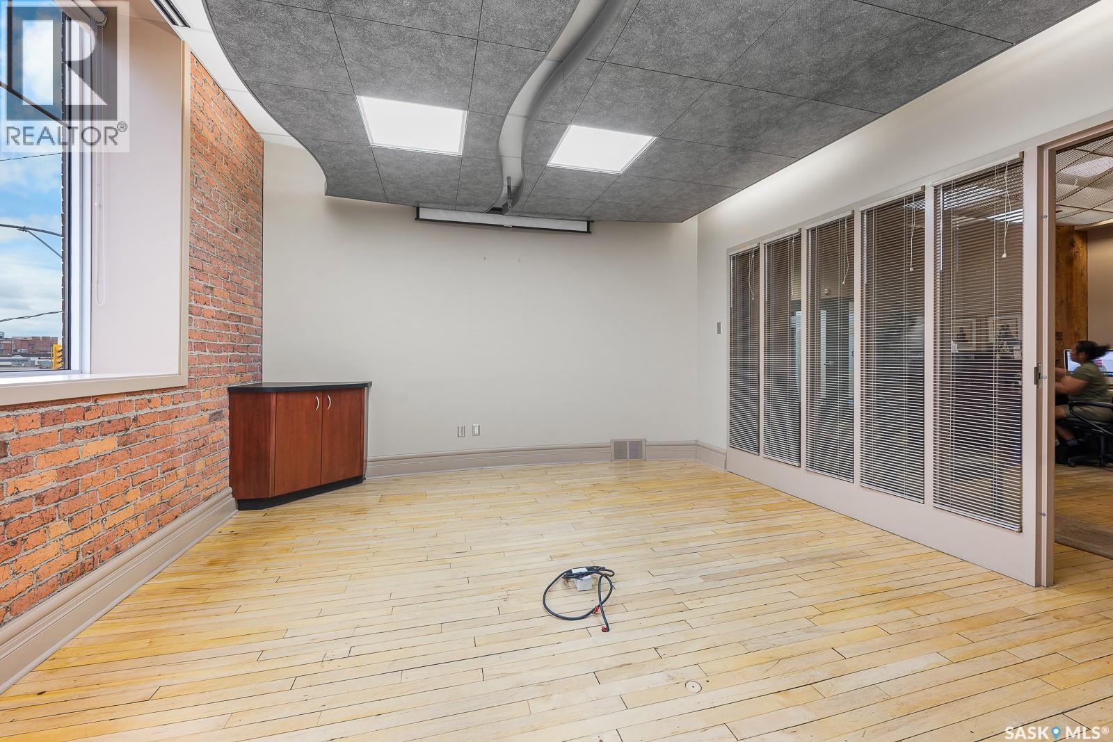 200d 1275 Broad Street, Regina, Saskatchewan  S4R 1Y2 - Photo 4 - SK016577