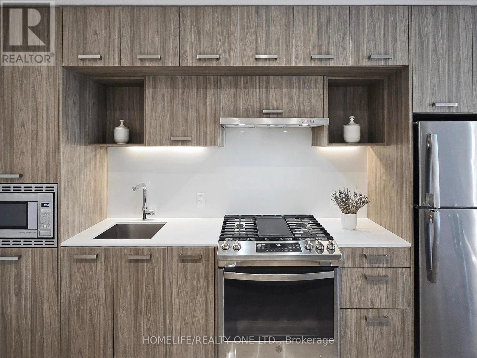 402 - 1331 Queen Street E, Toronto, Ontario  M4L 0B1 - Photo 12 - E12364056