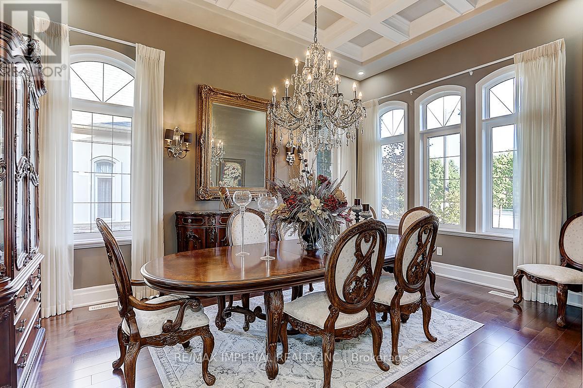 Property at 39 FIORELLO COURT image 3