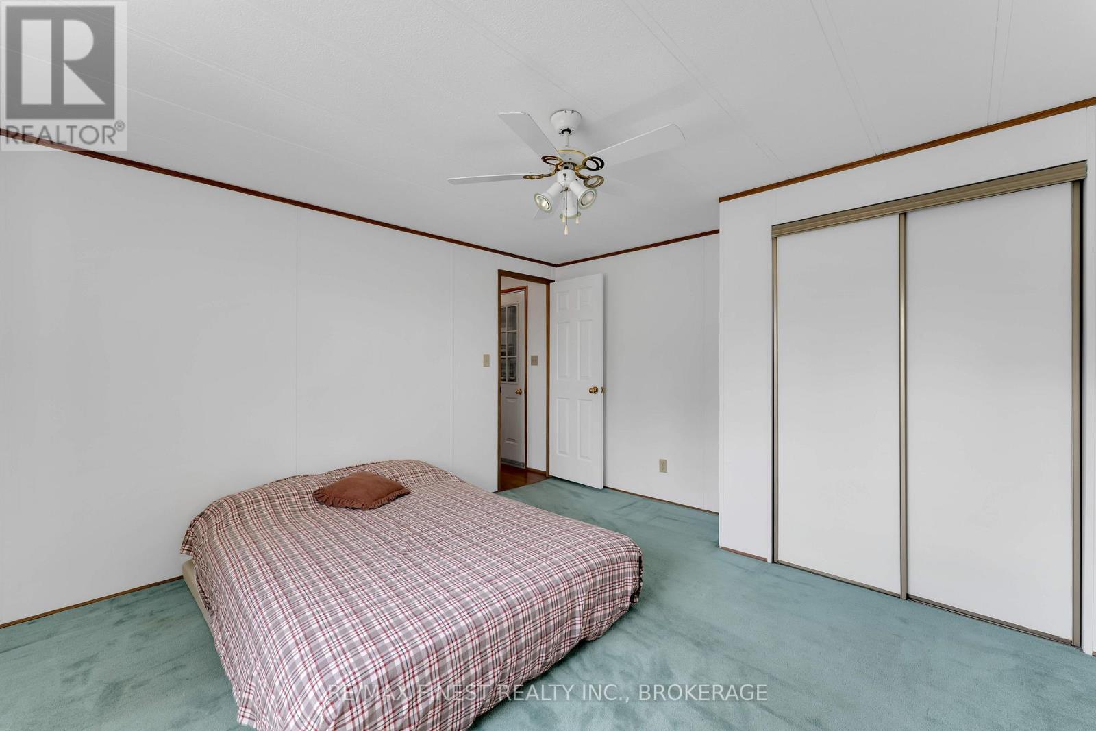 19 Maple Drive, Greater Napanee, Ontario  K7R 0E8 - Photo 16 - X12364190