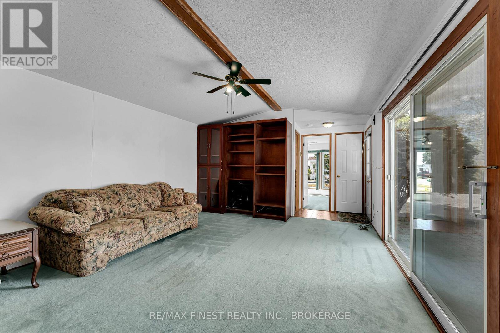 19 Maple Drive, Greater Napanee, Ontario  K7R 0E8 - Photo 5 - X12364190