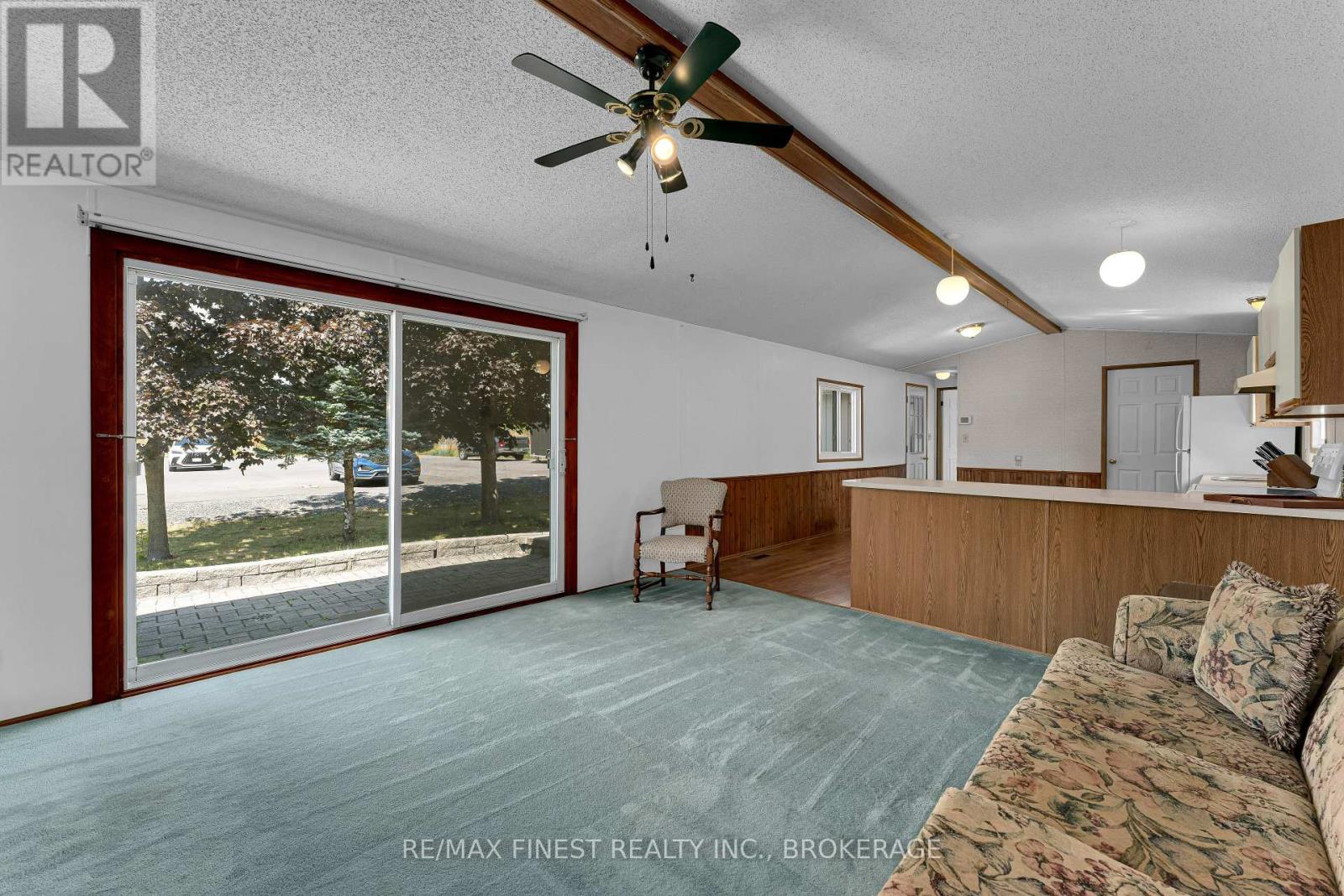 19 Maple Drive, Greater Napanee, Ontario  K7R 0E8 - Photo 8 - X12364190