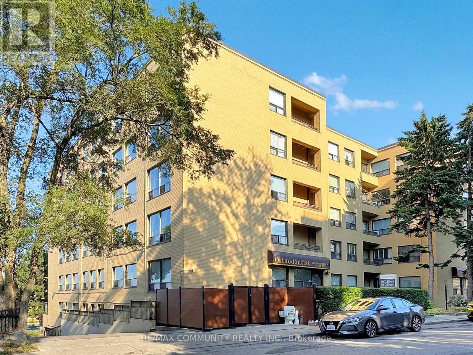 309 - 740 Eglinton Avenue W, Toronto, Ontario  M5N 1C4 - Photo 4 - C12364077