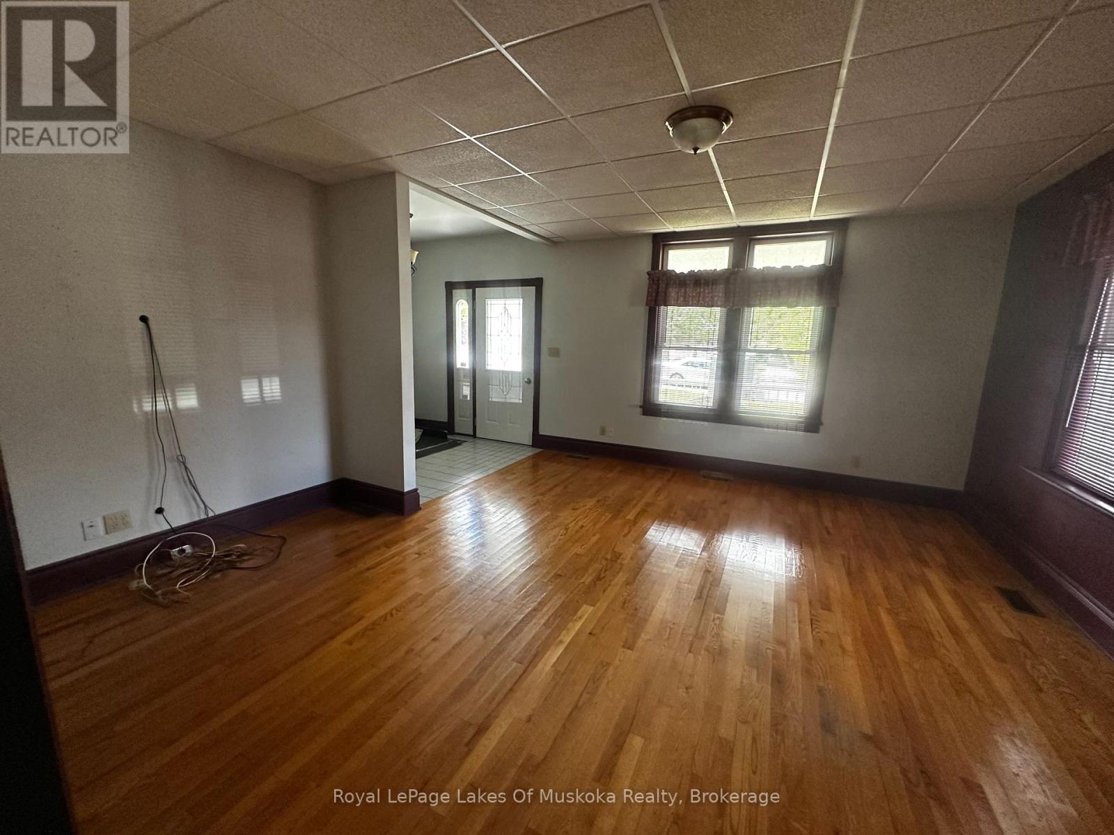 860 Muskoka Road South Road S, Gravenhurst, Ontario  P1P 1K3 - Photo 30 - X11989664