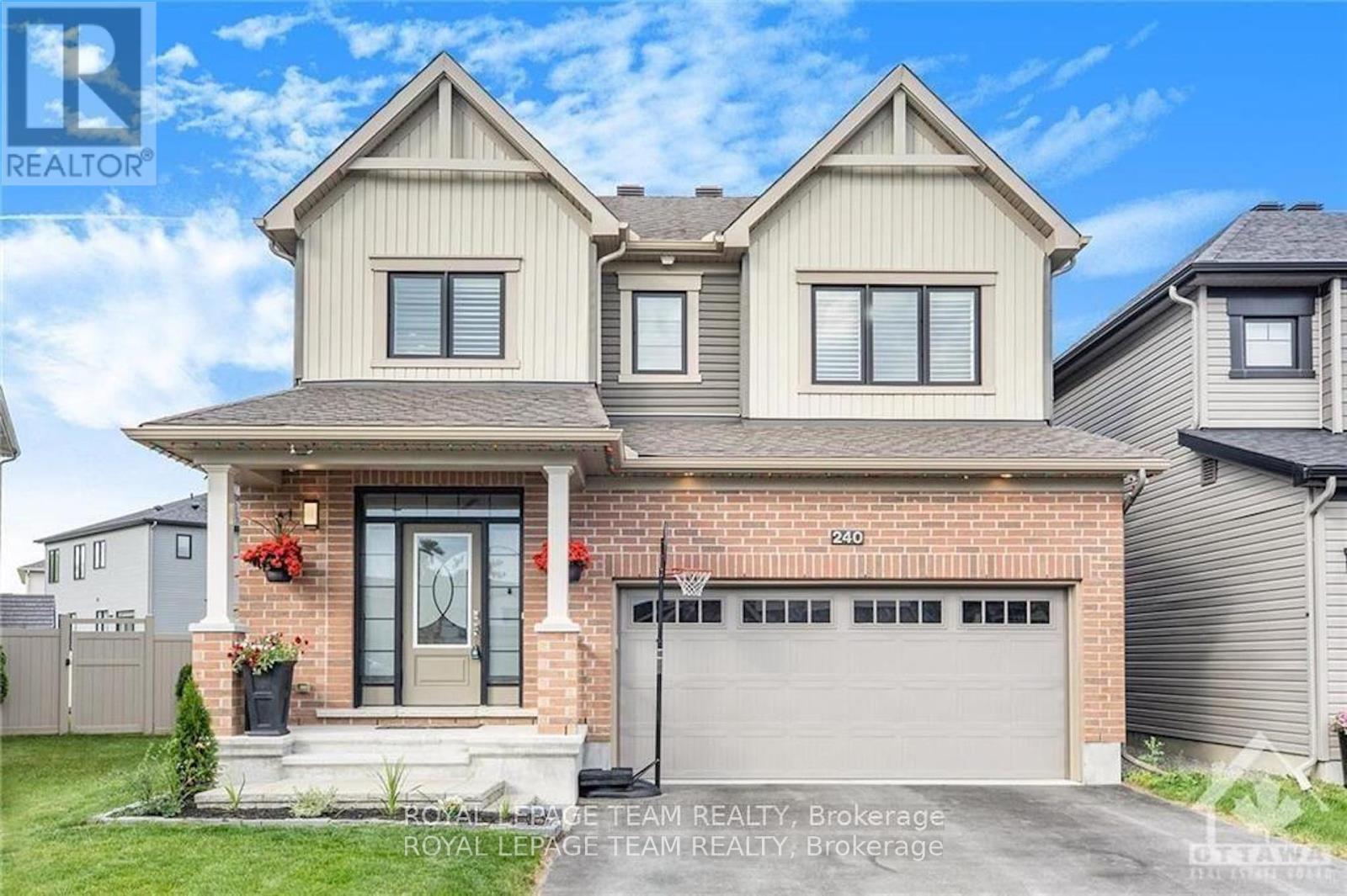 Property at 240 SADDLEBACK CRESCENT image 2