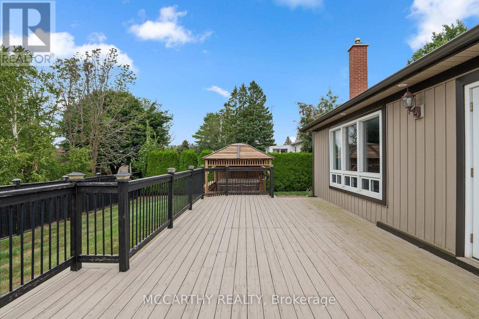 140 Ann Street, Shelburne, Ontario  L9V 2W5 - Photo 11 - X12364035