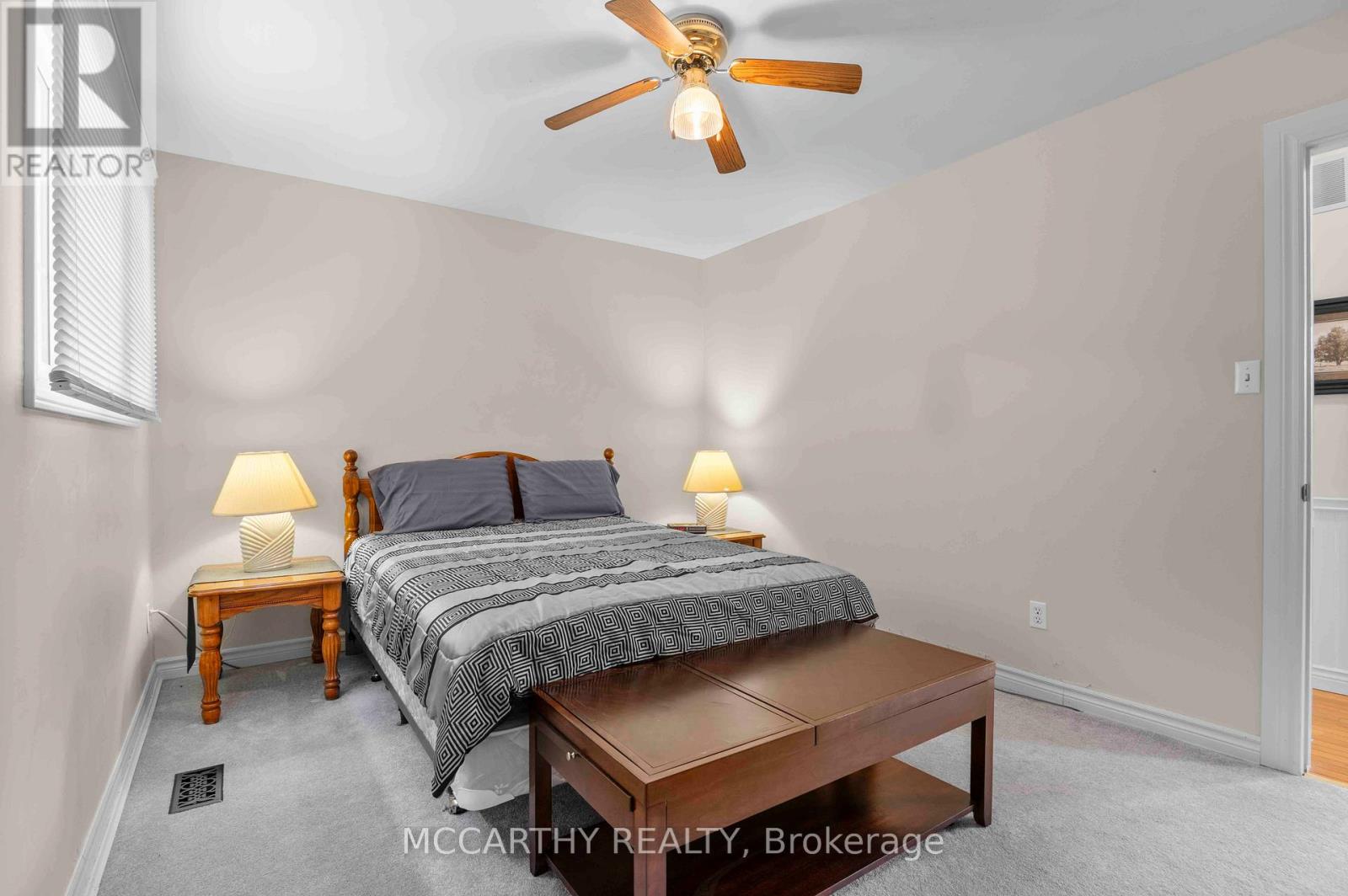 140 Ann Street, Shelburne, Ontario  L9V 2W5 - Photo 21 - X12364035