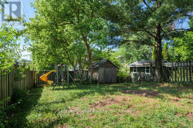 780 Eastwood Drive, Saugeen Shores, Ontario  N0H 2C4 - Photo 19 - X12364096