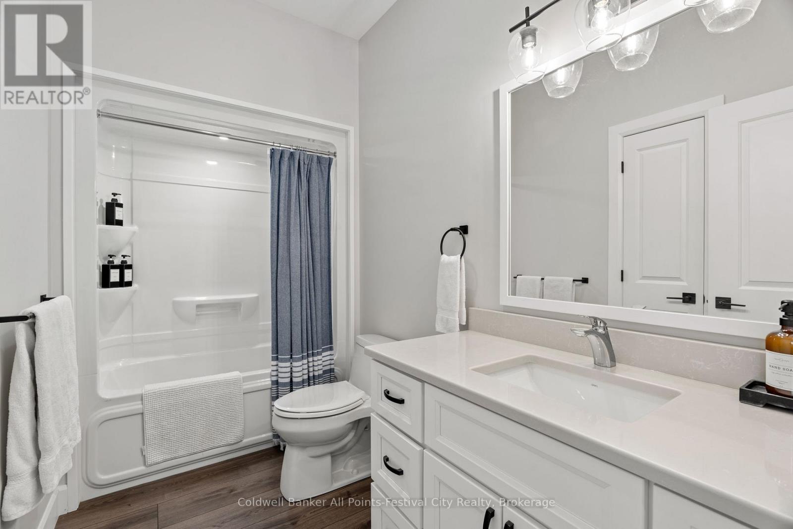 451 Woodridge Drive, Goderich, Ontario  N7A 0C7 - Photo 12 - X12364172