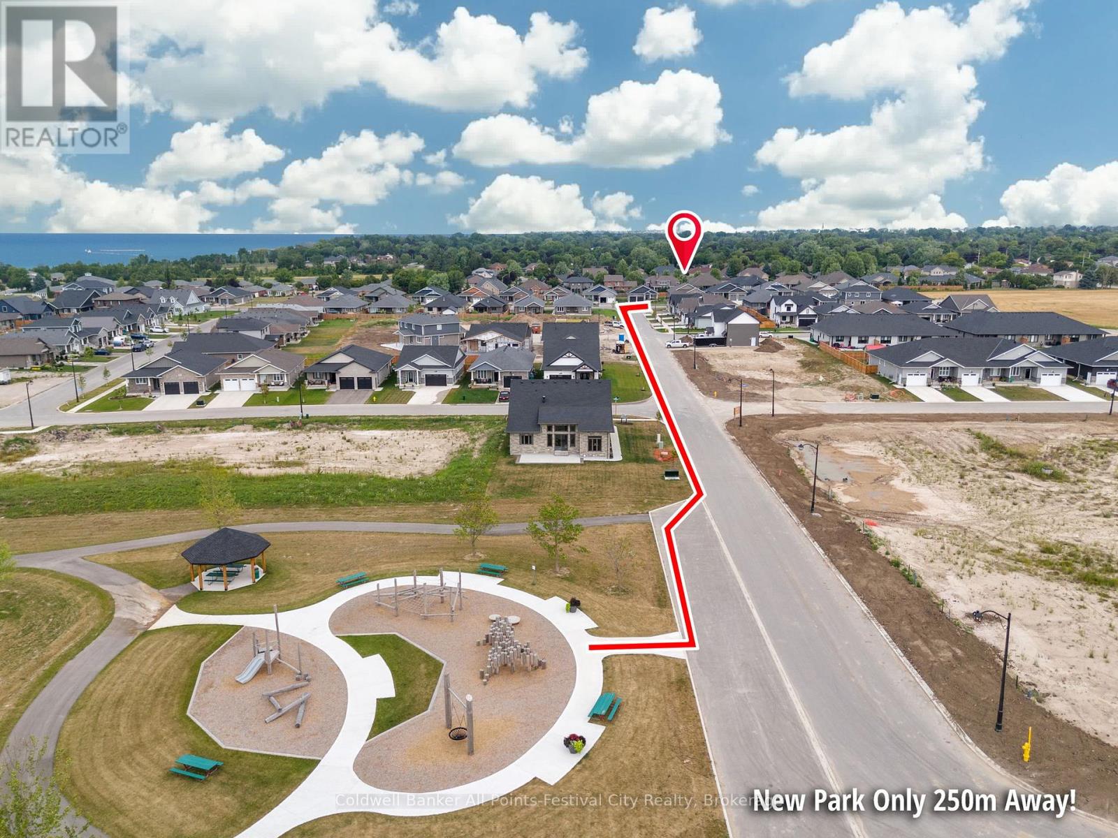 451 Woodridge Drive, Goderich, Ontario  N7A 0C7 - Photo 3 - X12364172