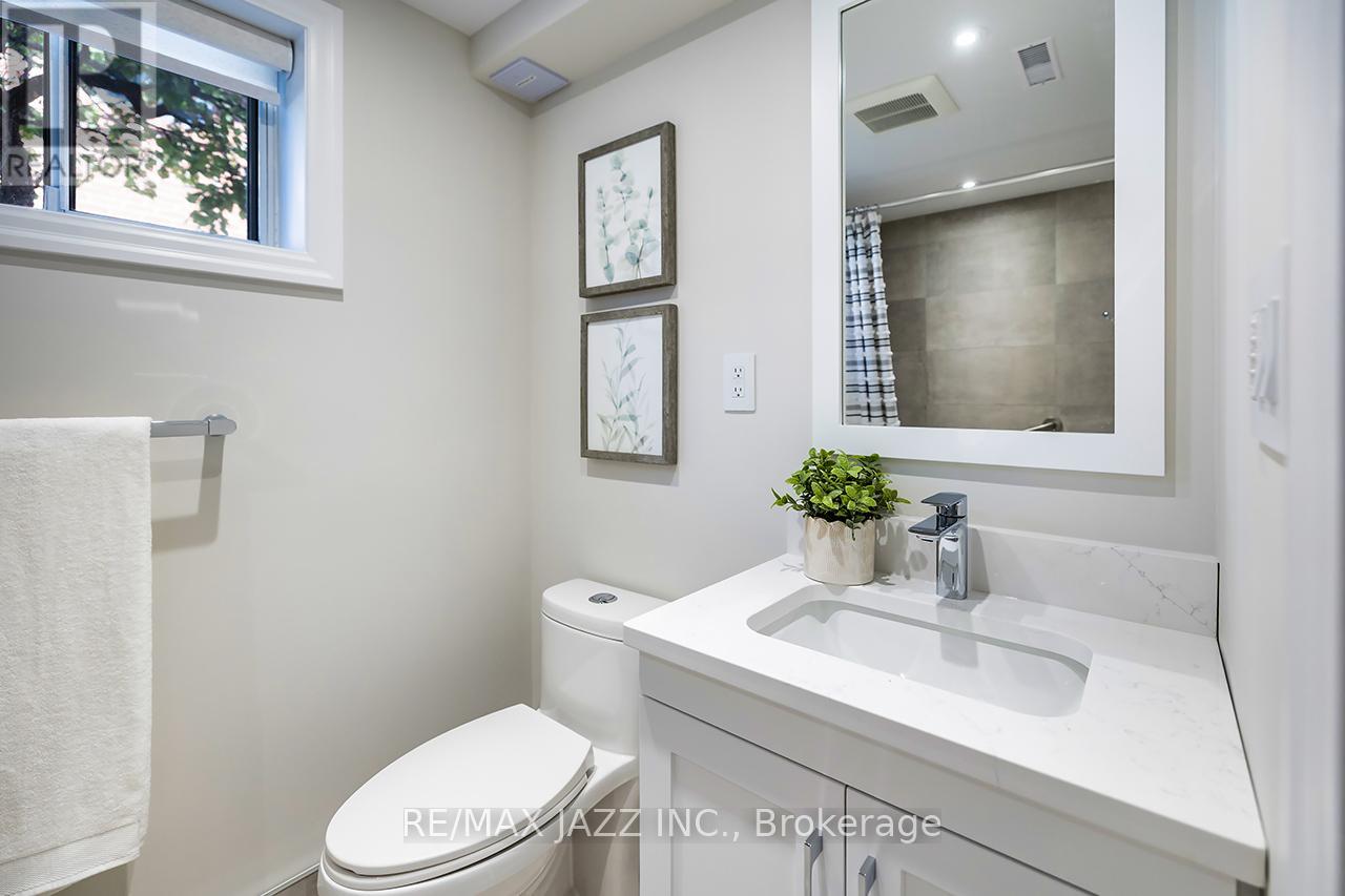 54 Bartel Drive, Toronto (Glenfield-Jane Heights), Ontario  M3N 1C9 - Photo 35 - W12364097