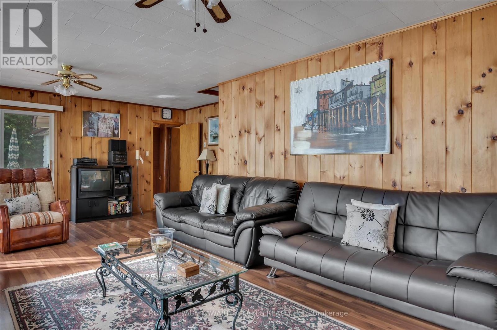 1999 White Lake Rd W Road S, Douro-Dummer, Ontario  K0L 2H0 - Photo 11 - X12364202