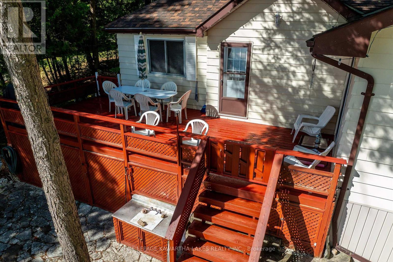 1999 White Lake Rd W Road S, Douro-Dummer, Ontario  K0L 2H0 - Photo 3 - X12364202