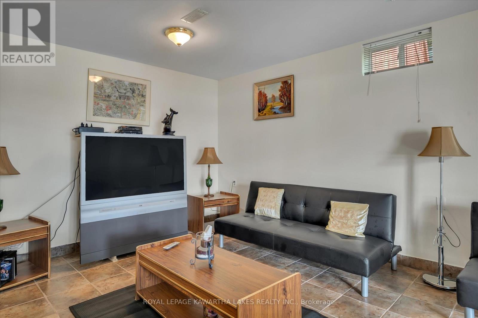 1999 White Lake Rd W Road S, Douro-Dummer, Ontario  K0L 2H0 - Photo 39 - X12364202